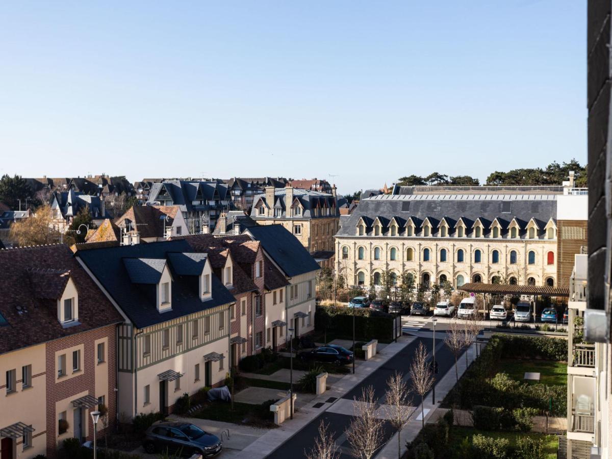 Apartment Les Arts-2 By Interhome Deauville Eksteriør billede